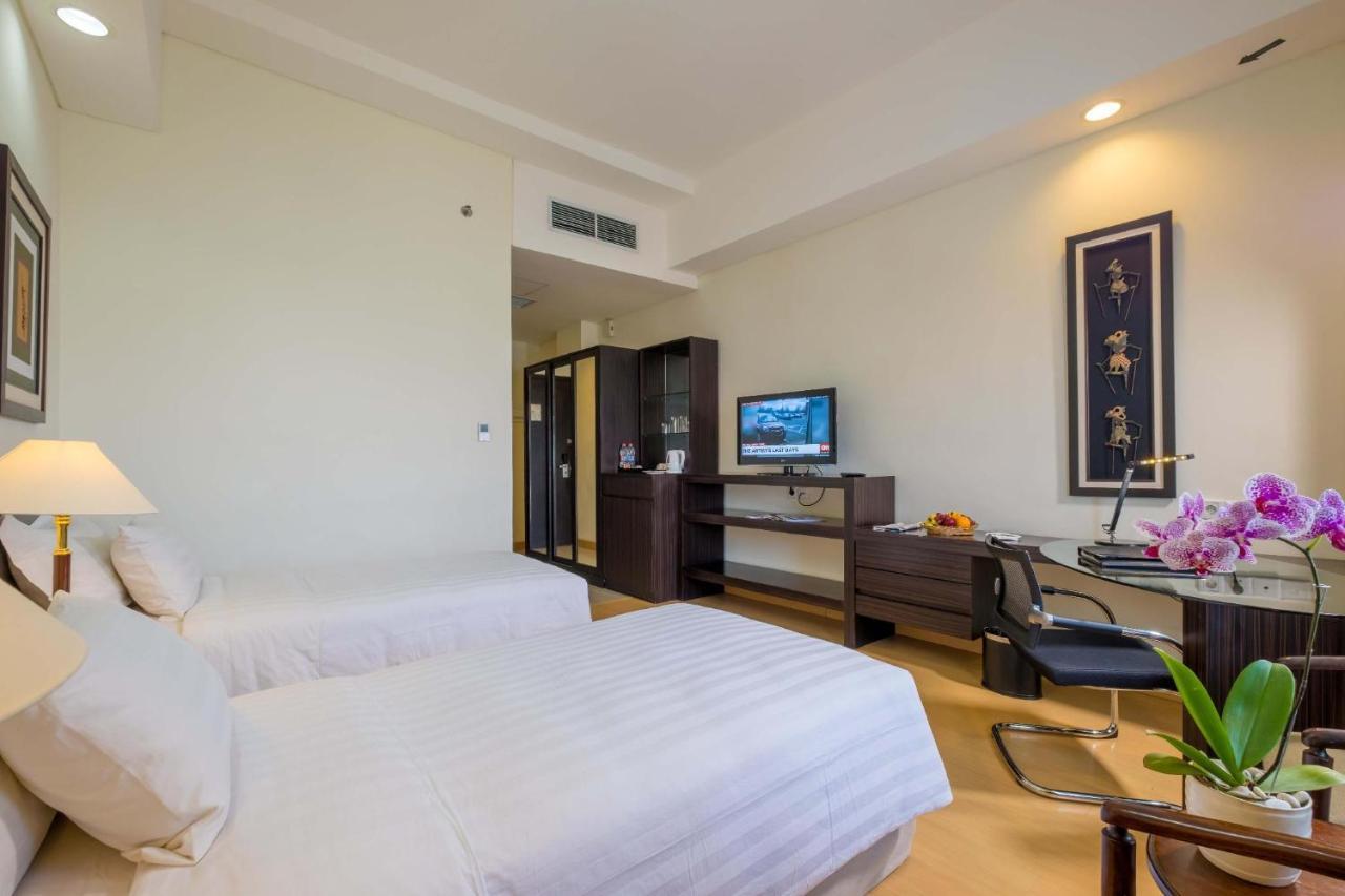 ซินเทซ่า เพนนินซูล่า โฮเทล ปาเลมบัง Hotel ภายนอก รูปภาพ