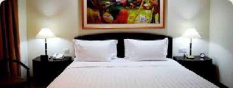 ซินเทซ่า เพนนินซูล่า โฮเทล ปาเลมบัง Hotel ภายนอก รูปภาพ